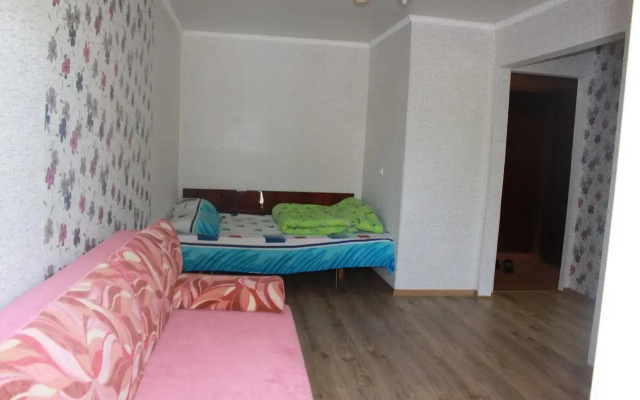 Апартаменты Apartment at Zdorovtseva комната для гостей