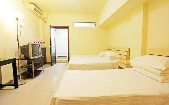 Dongwai Hotel