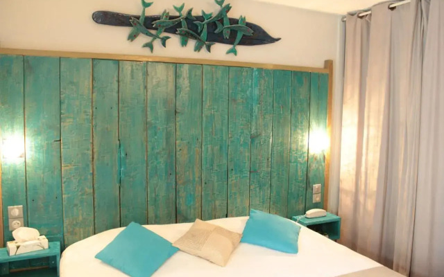 Logis Hôtel les Grenadines
