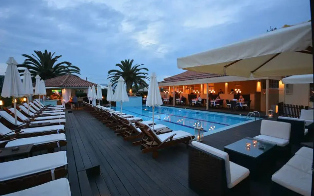 Serenity Luxury Hotel Agrilia