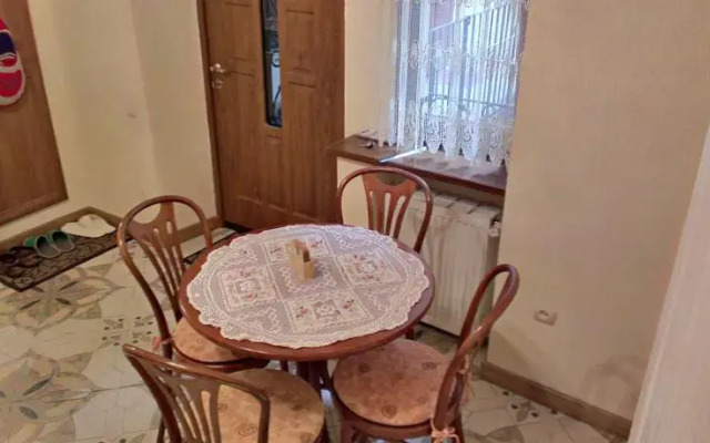 Апартаменты Apartment on Krakivska street удобства в номере