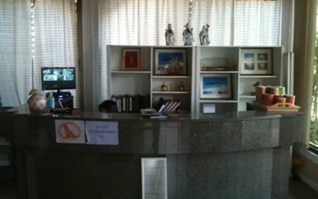 Tararom Budget Hotel