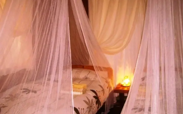 Healing Lodge For Only Woman Guest House Miruku Ya (только для женщин)