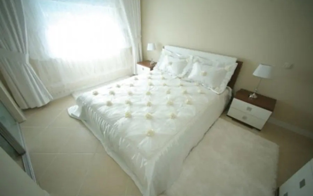 Paradise Residence