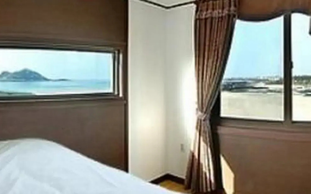 Jeju Green Beach Pension