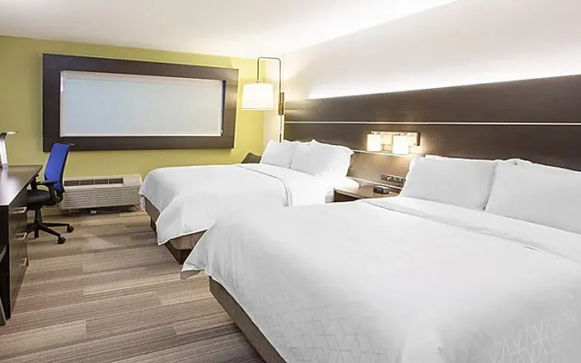 Plaza Inn and Suites