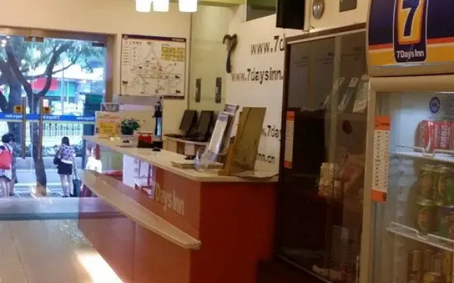 Отель 7 Days Inn (Guangzhou Huanghuagang Metro Station) интерьер отеля