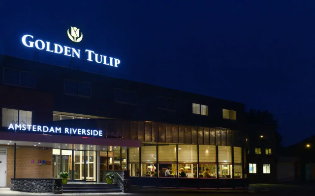 Отель Gr8 Hotel Amsterdam Riverside Нидерланды, Амстердам - 11 отзывов об отеле, цены и фото номеров - забронировать отель Gr8 Hotel Amsterdam Riverside онлайн вид на фасад