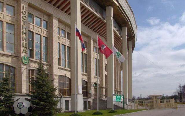 Гостиница Лужники вид на фасад