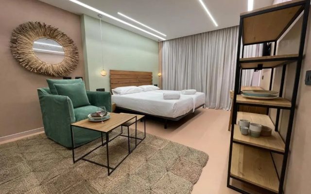 Gran Marina Suites