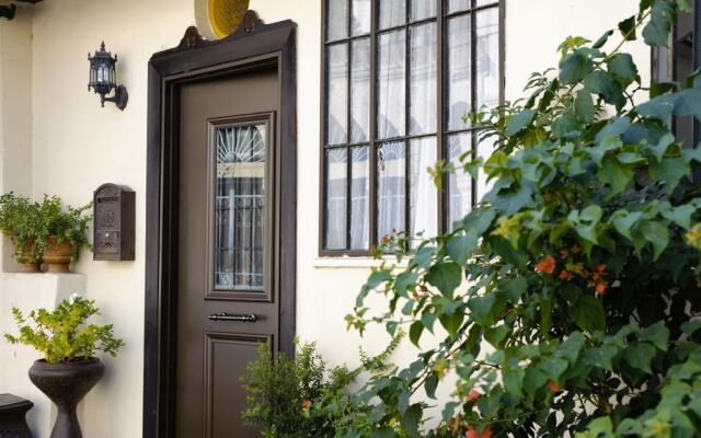 Neve Tsedek Charm Hotel Тель-Авив вид на фасад