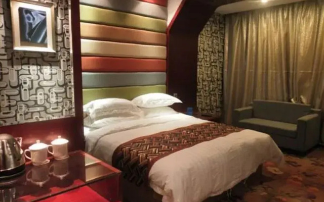 Ningbo Warm Bed Hotel