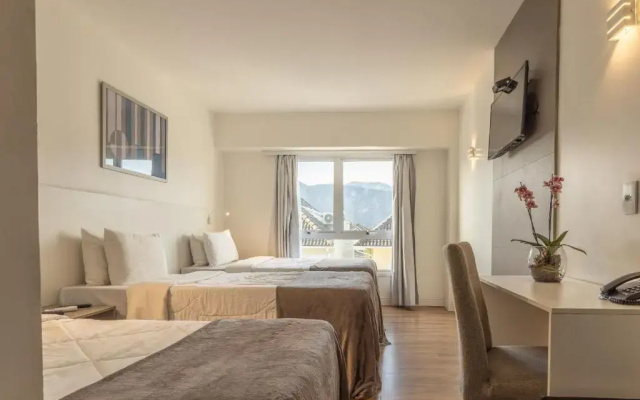 ATH Hotel - Américas Townhouse
