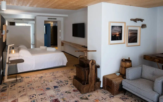 Praia Art Resort