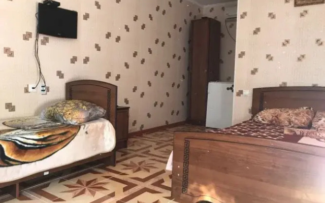 Astho Guest House