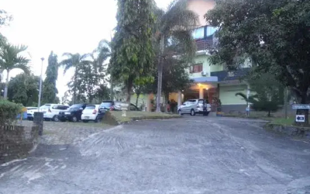 Puri Perdana Hotel
