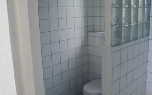 878 Guest House