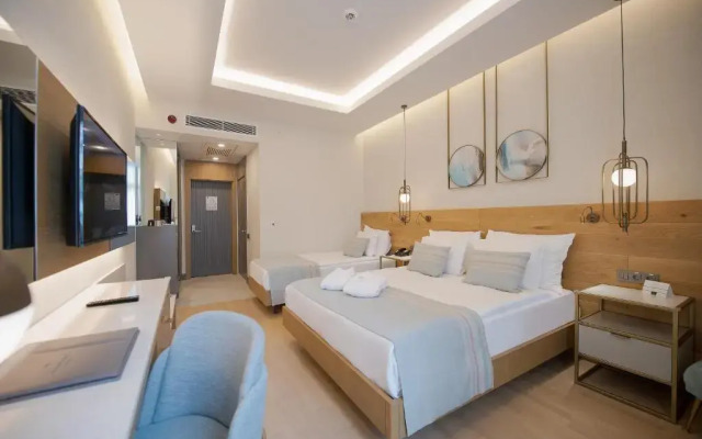 Miramare Beach Hotel