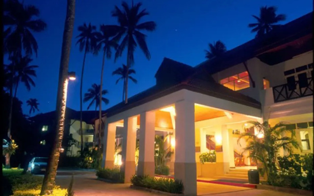 Отель Karon View Resort Phuket вид на фасад
