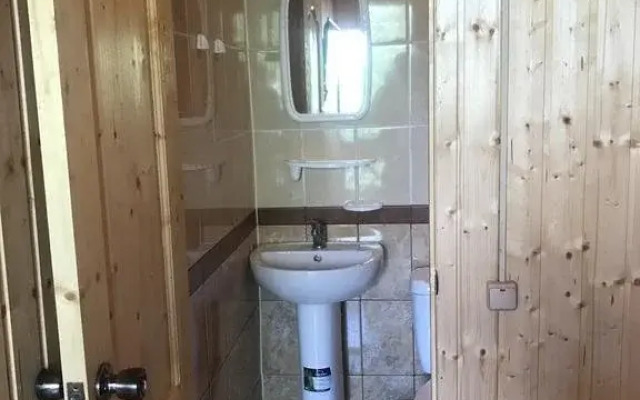 Na Fabrichnoj Guest House