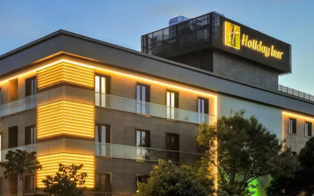 Отель Holiday Inn Istanbul - Kadikoy вид на фасад