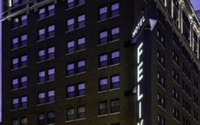 Hotel Felix Chicago 0