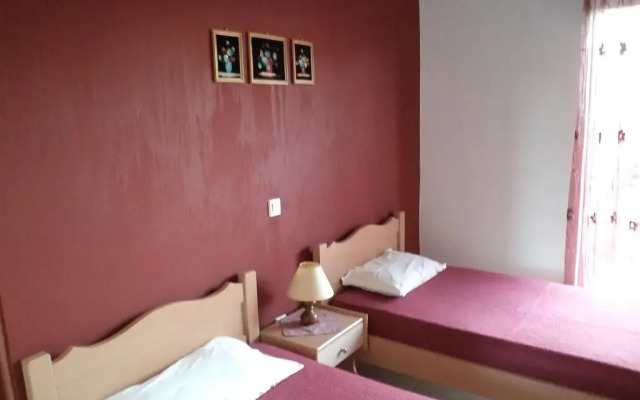 Апартаменты Kokkinos Apartments комната для гостей