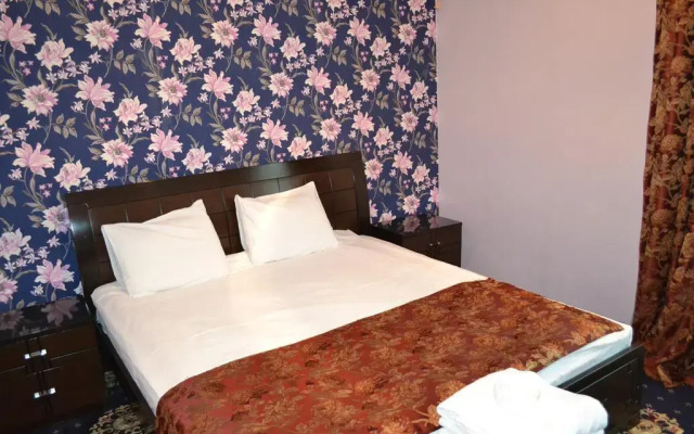 Гостиница Raikhan Hotel Казахстан, Атырау - отзывы, цены и фото номеров - забронировать гостиницу Raikhan Hotel онлайн комната для гостей