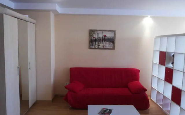 Апартаменты Apartment Red and White комната для гостей