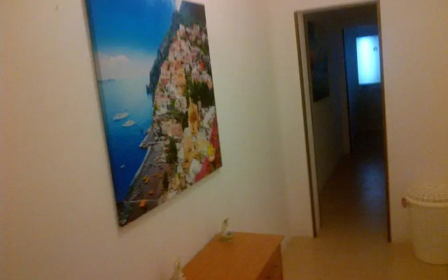 Отель Chez LouLou Guest House Сан Джулианс комната для гостей