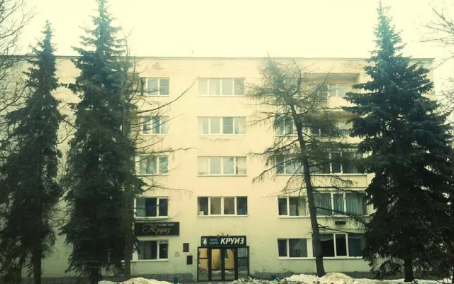 Гостиница Круиз - Большая Ель вид на фасад