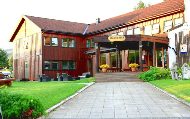 Lillehammer Turistsenter Budget Hotel вид на фасад