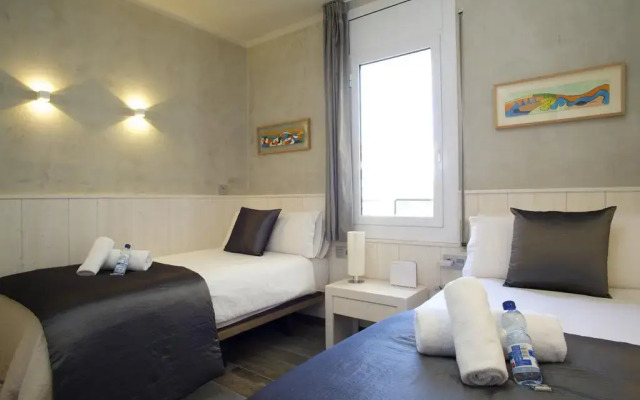 Отель Barcelonaforrent Market Suites Барселона комната для гостей