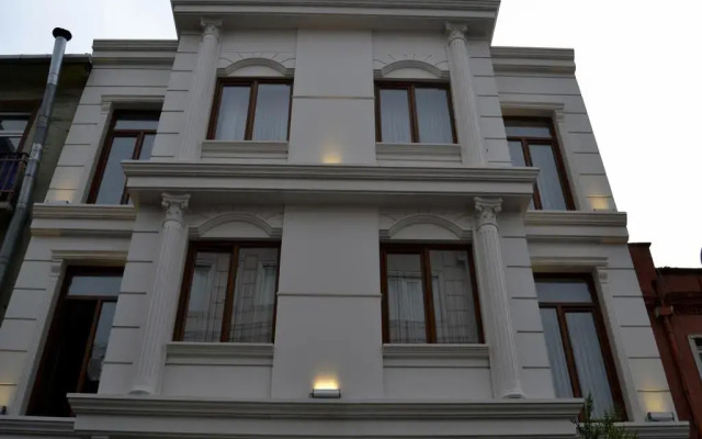 Stone Art Hotel вид на фасад