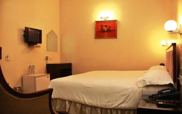 Отель Pee Fifty One House комната для гостей