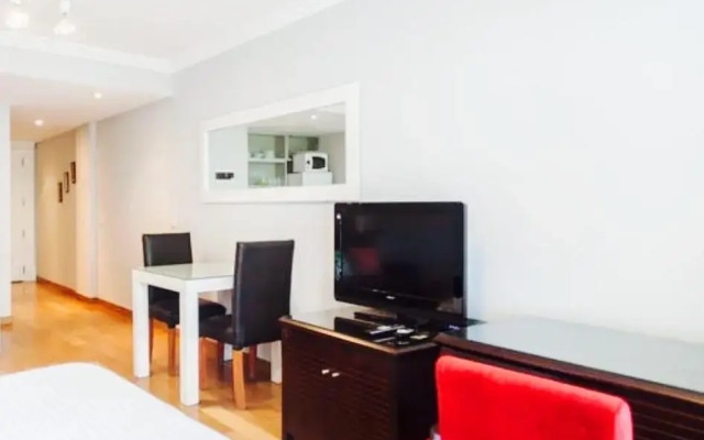 Отель Exclusivo Departamento En Park Plaza Recoleta комната для гостей