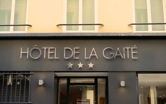 Hotel De La Gaite Париж вид на фасад