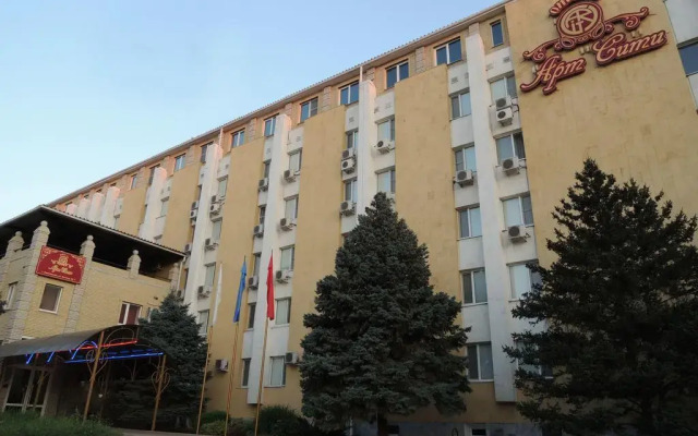 Гостиница Арт-Сити вид на фасад