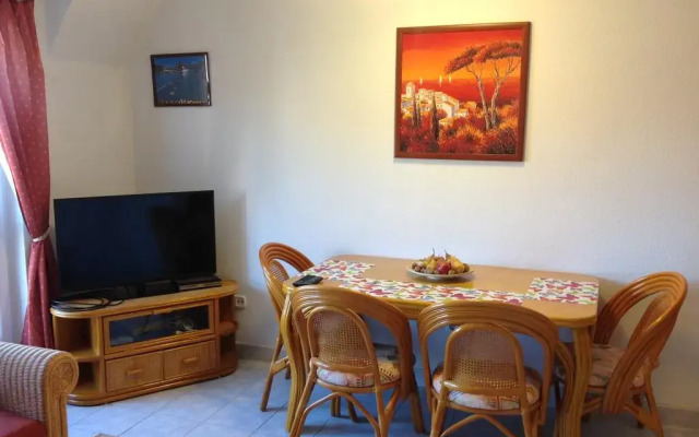 Отель Ludmilla Apartman комната для гостей