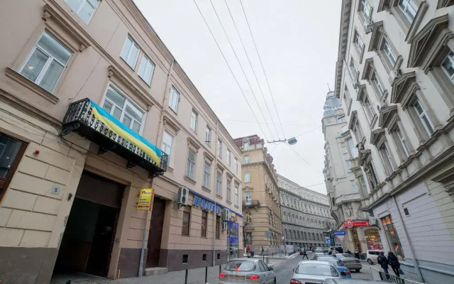 Гостиница Aparthotel Cozy in Center вид на фасад