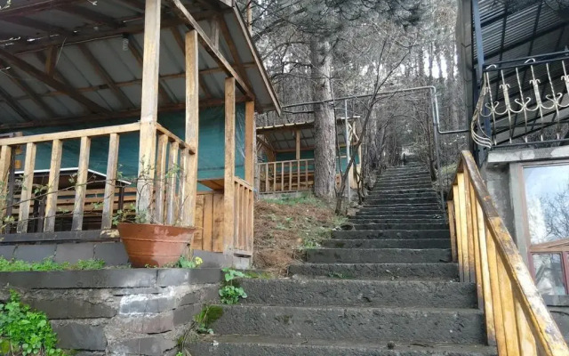 Ararat Hotel and Restaurant Complex вид на фасад