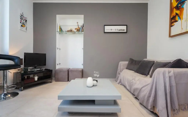 Отель République - 1 Chambre - Garibaldi Франция, Ницца - отзывы, цены и фото номеров - забронировать отель République - 1 Chambre - Garibaldi онлайн комната для гостей