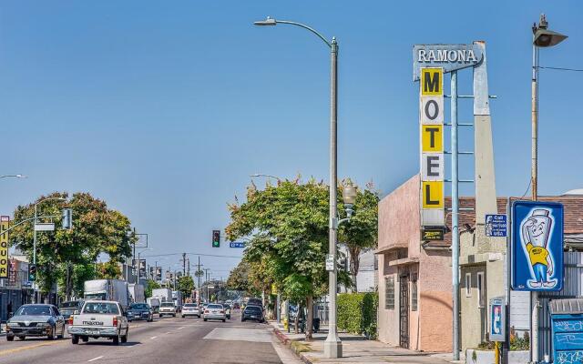 LA Ramona Motel 0