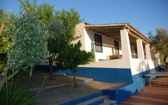 Отель Casa Monte dos Amigos вид на фасад