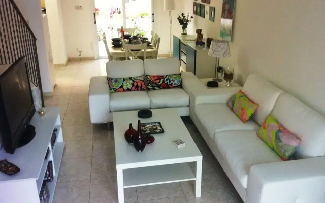 Отель Estia Luxury Maisonette комната для гостей