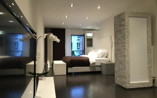 Отель B&B Home@FEEK комната для гостей