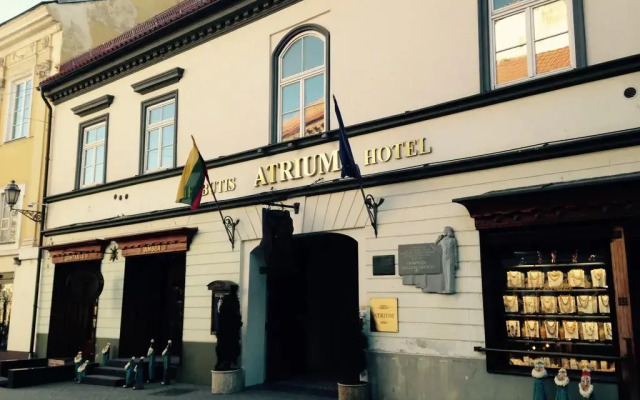 Atrium Hotel вид на фасад