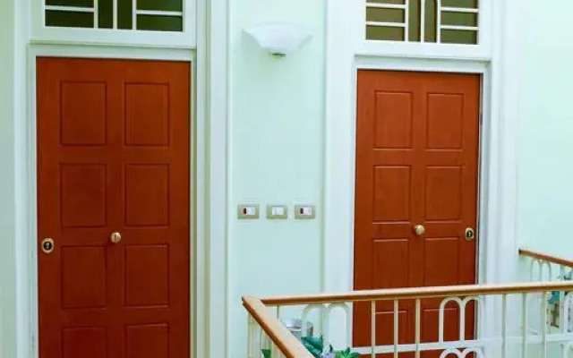 Отель Visa Residence Бари балкон
