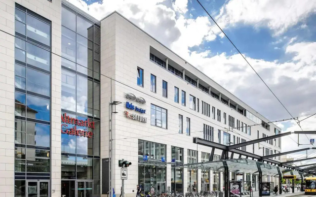 Отель ibis Budget Dresden City вид на фасад