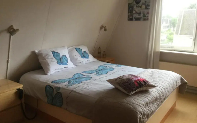 Отель Bed and Breakfast Ineke en John Нидерланды, Хофддорп - отзывы, цены и фото номеров - забронировать отель Bed and Breakfast Ineke en John онлайн комната для гостей